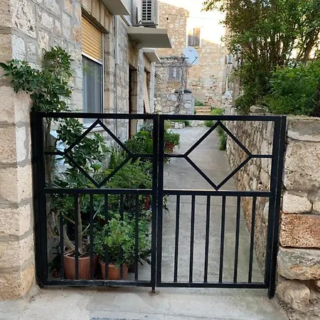 Nona דירה